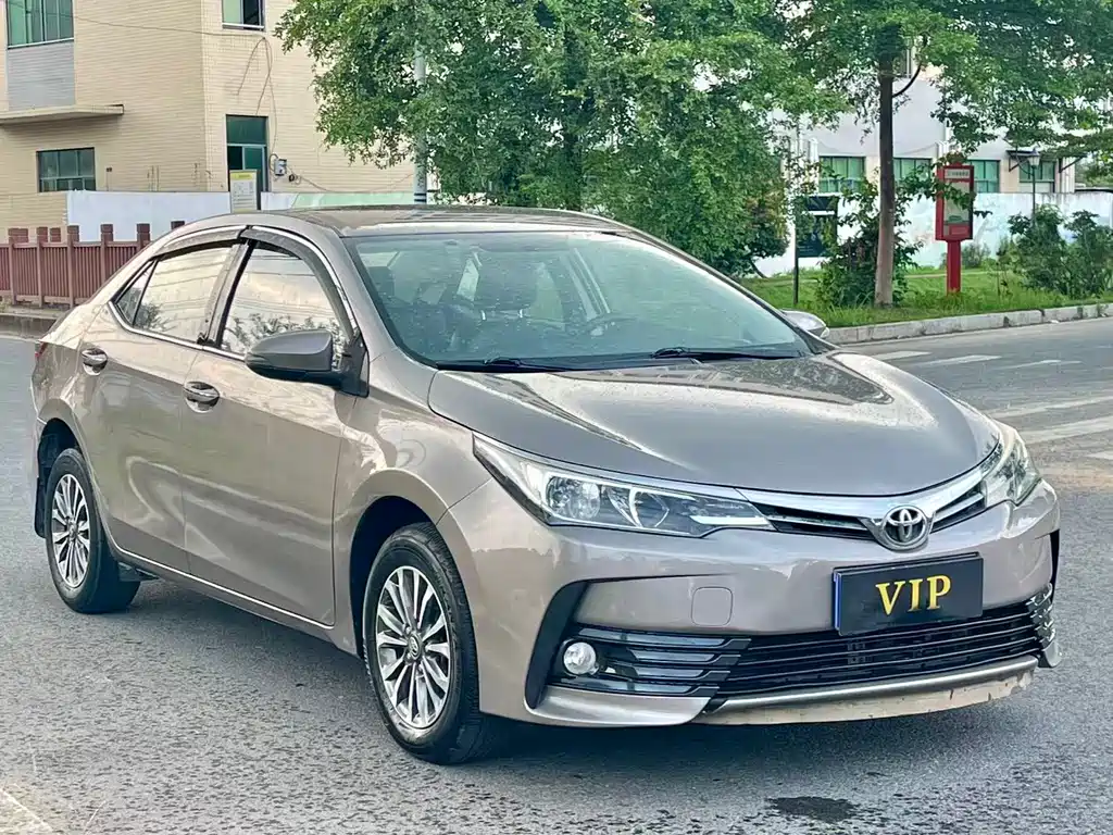 Toyota Corolla — миниатюра 3