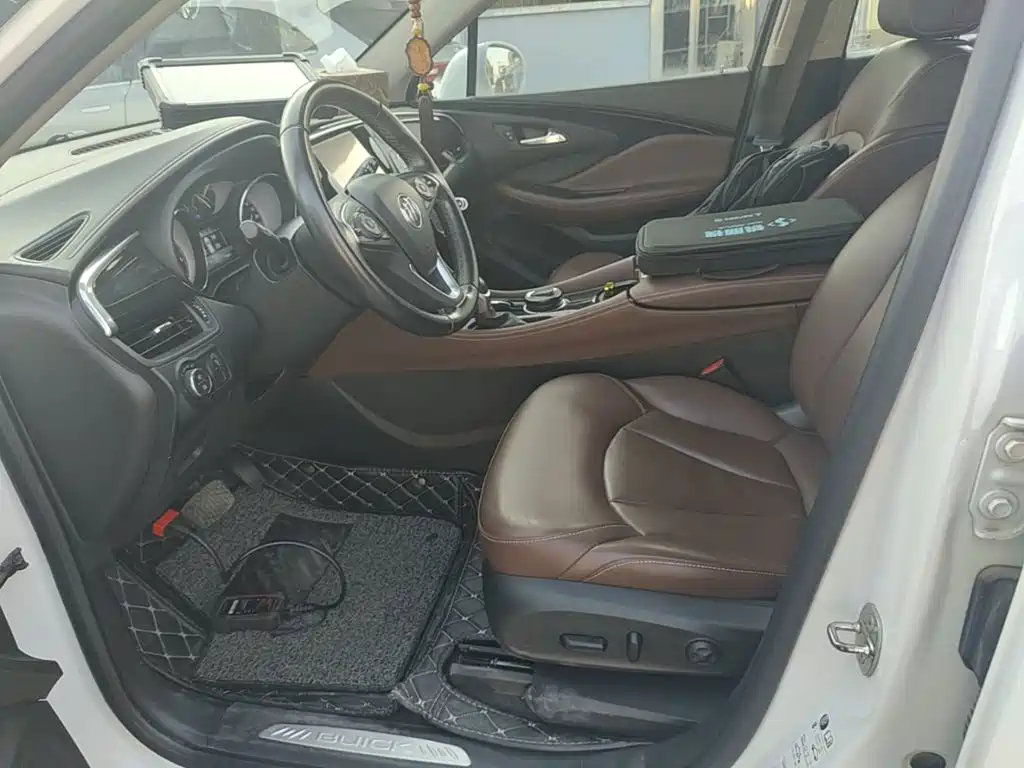 Buick Envision Plus — миниатюра 15