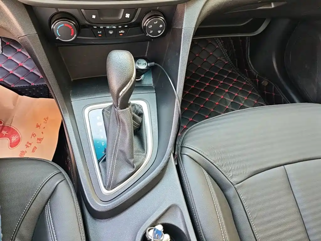Buick Excelle — миниатюра 14
