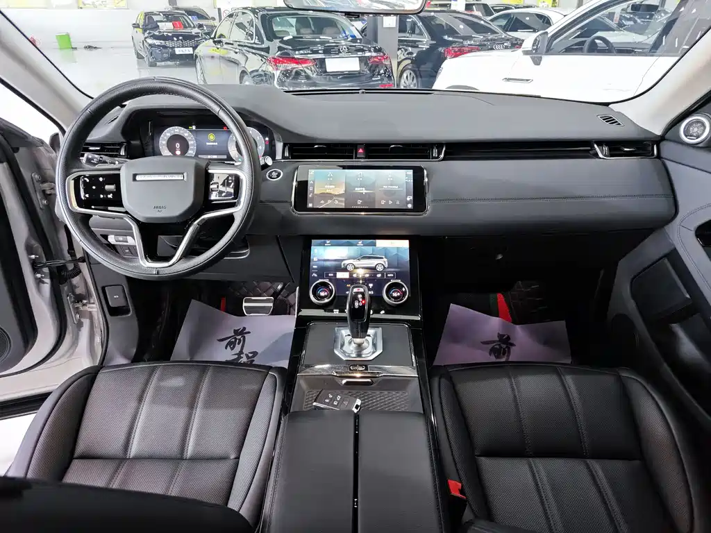 Land Rover Range Rover Evoque 2023 L 249PS