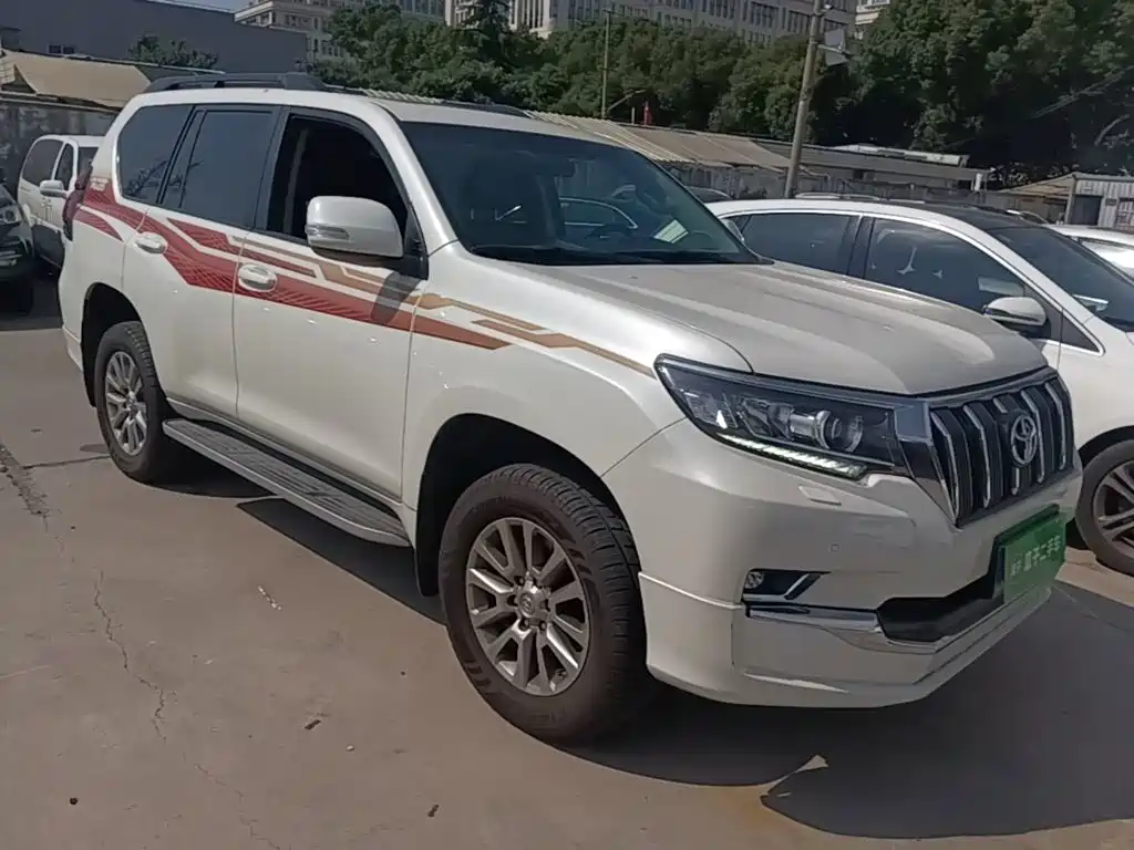 Toyota Prado — миниатюра 4