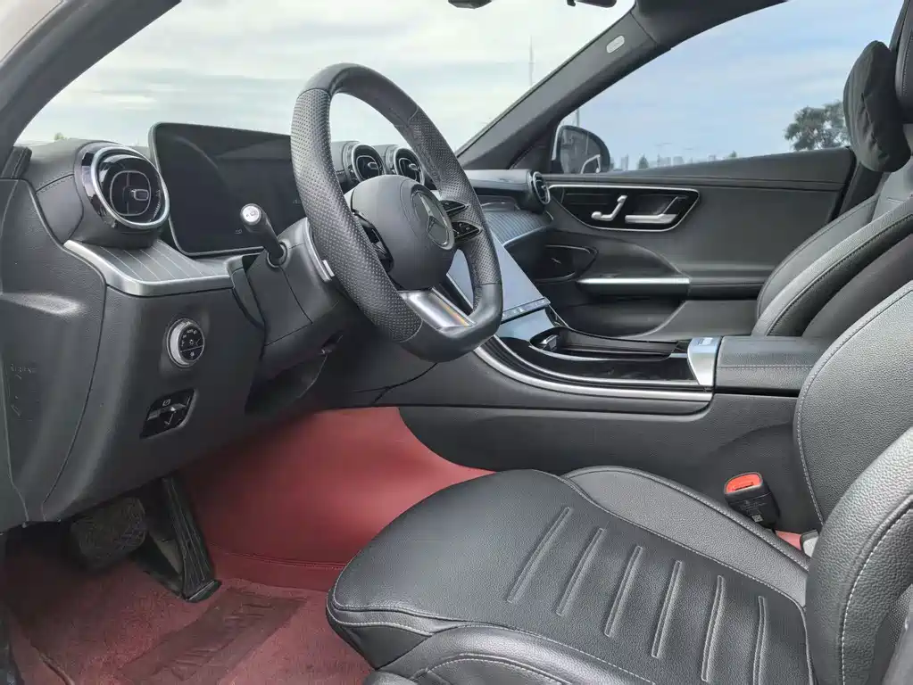 Mercedes-Benz C-Class — миниатюра 3