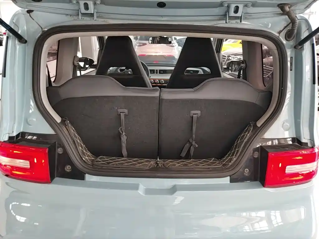 Wuling MINIEV — миниатюра 19