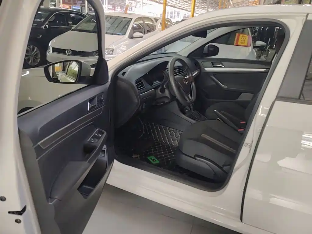 Volkswagen Lavida — миниатюра 16