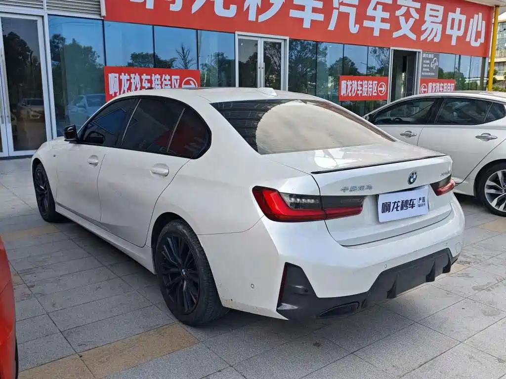 BMW 3 Series — миниатюра 8