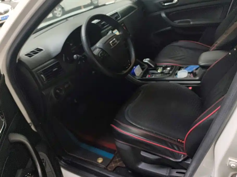 Qoros Qoros 5 — миниатюра 9