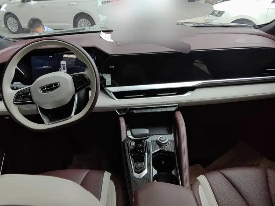 Geely Xingyue L — миниатюра 12