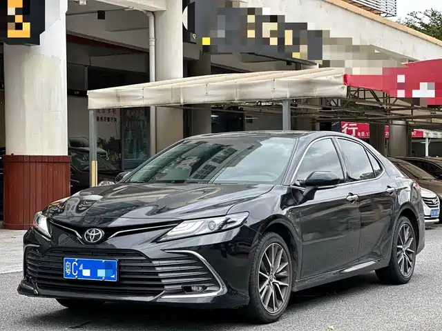TOYOTA CAMRY 2021