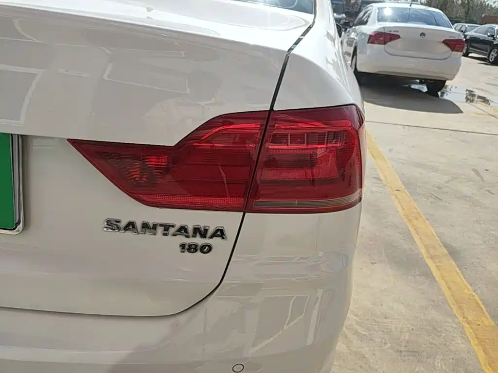 Volkswagen Santana — миниатюра 24