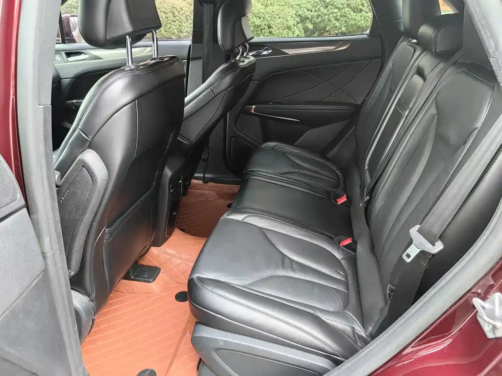 Lincoln MKC 2.0T 2WD Premium Edition, фото 18