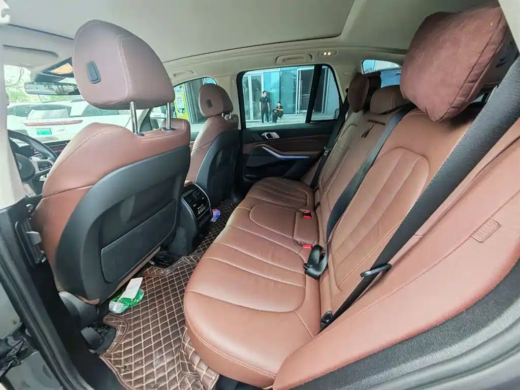 BMW X5 (Import) — миниатюра 6