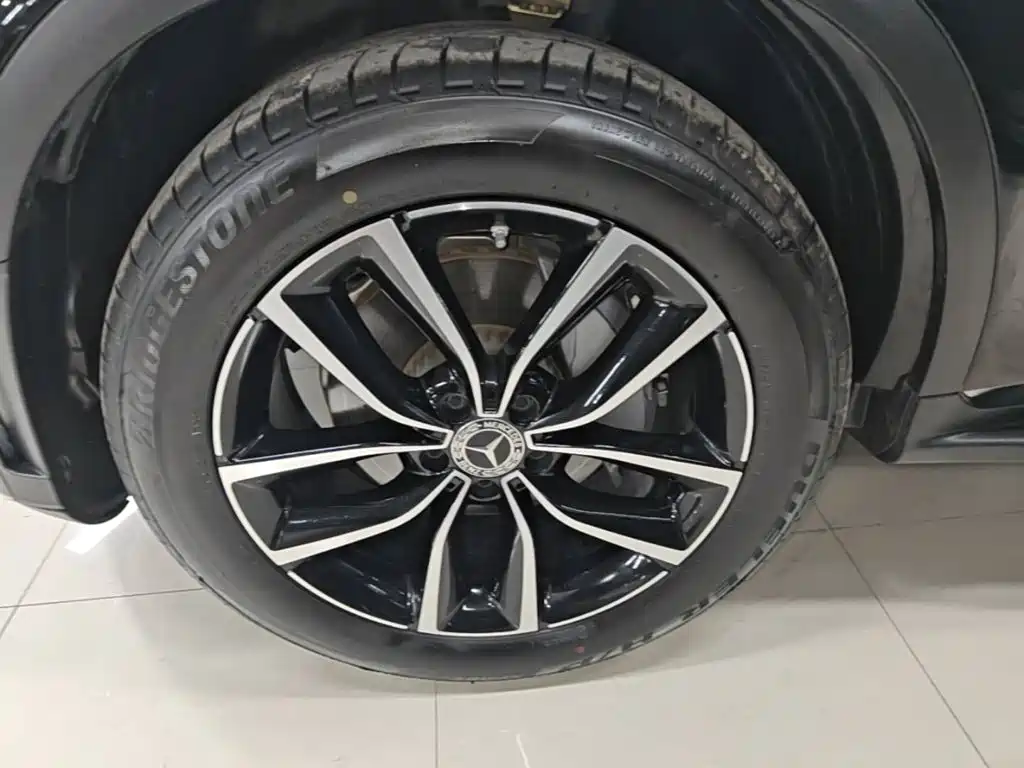 Mercedes-Benz GLC — миниатюра 23