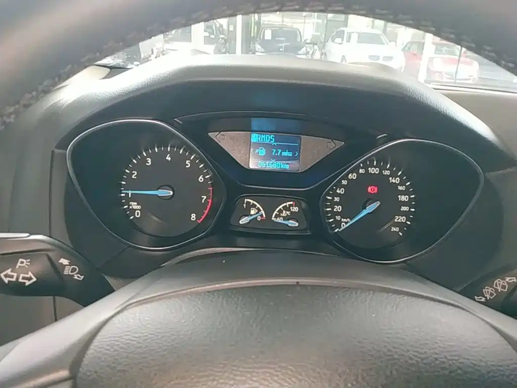 Ford Focus — миниатюра 12