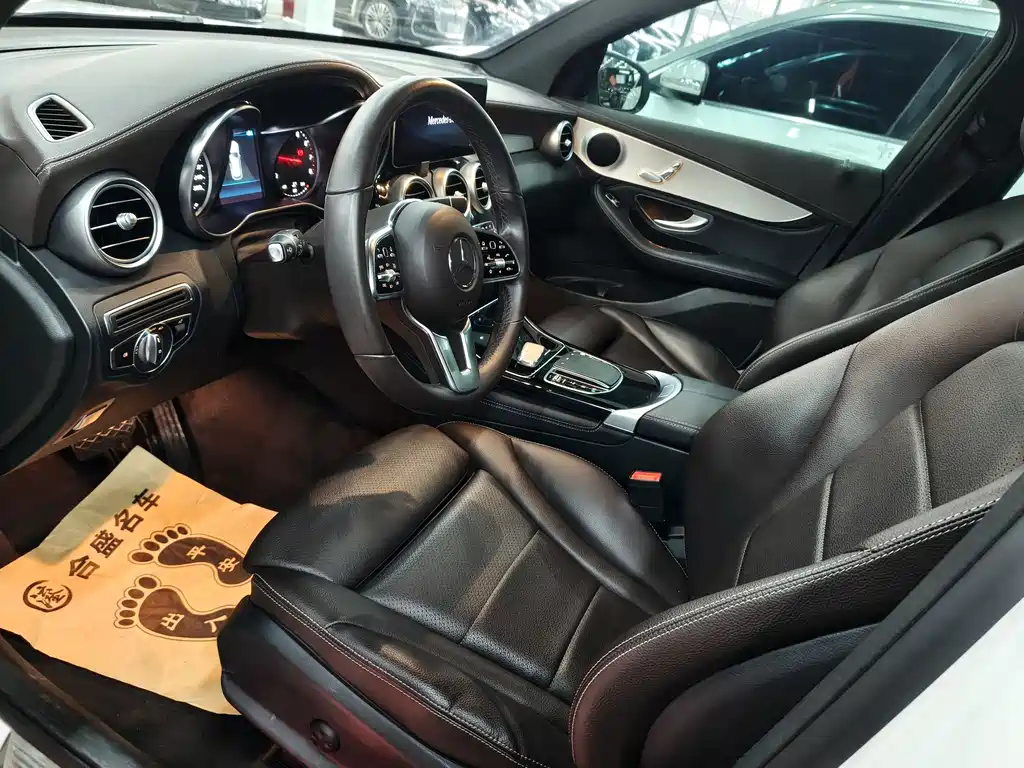 Mercedes-Benz GLC — миниатюра 9