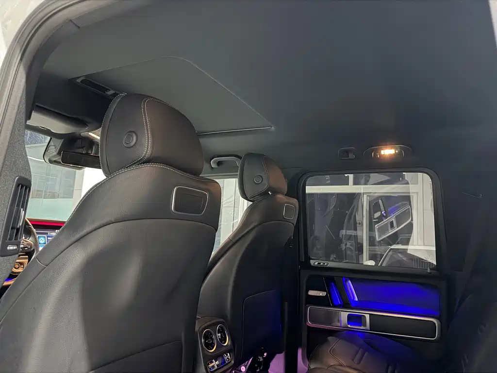 Mercedes-Benz G-Class — миниатюра 17