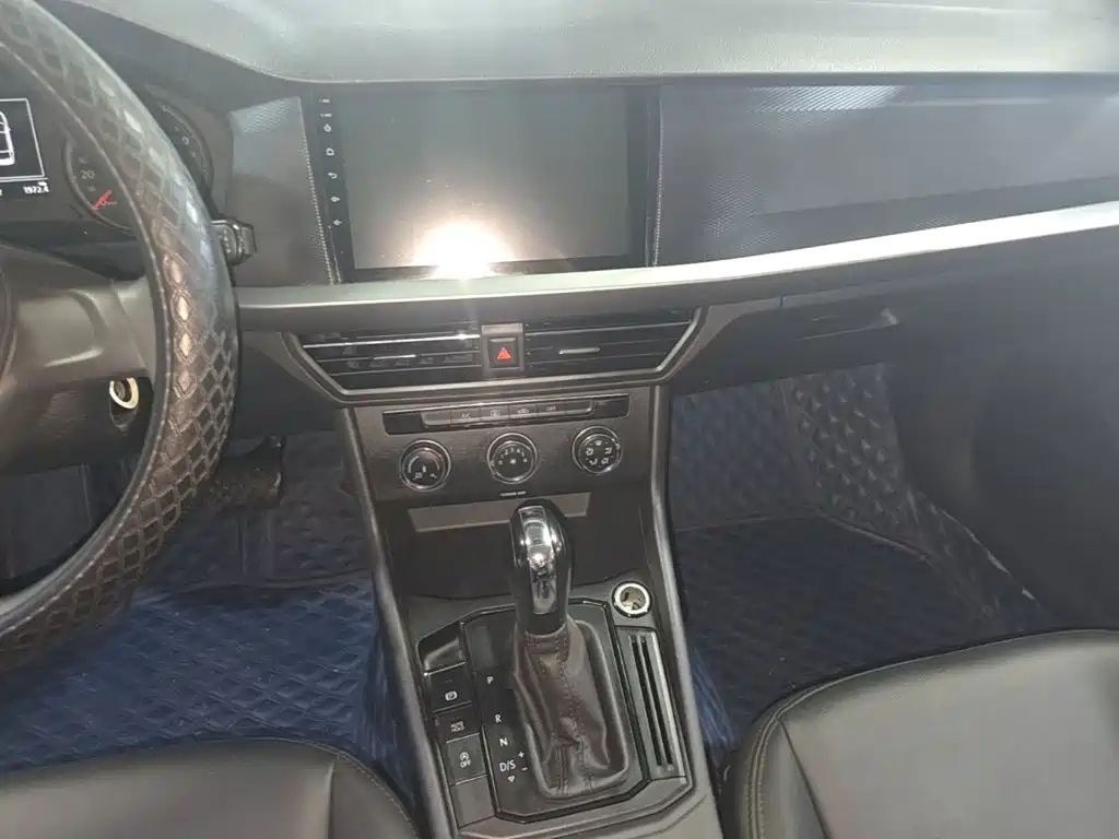 Volkswagen Lavida — миниатюра 13