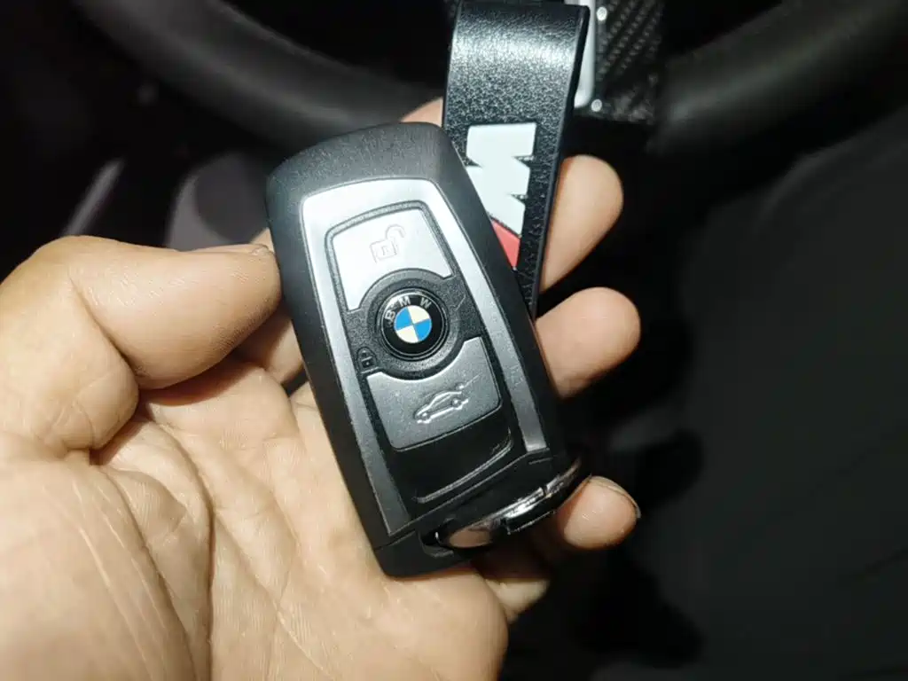 BMW M2 — миниатюра 9