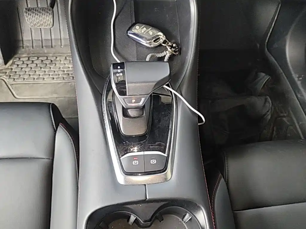 MG MG5 — миниатюра 14