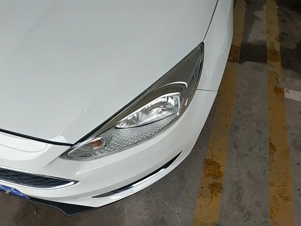 Ford Focus — миниатюра 24