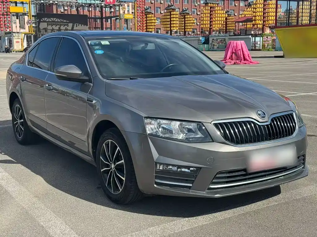 Skoda Octavia — миниатюра 4
