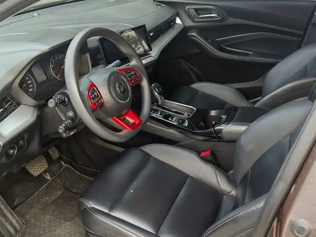 MG MG5 — миниатюра 16
