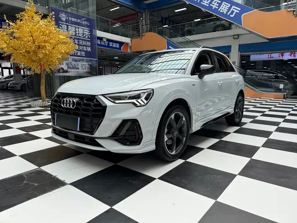 Audi Q3 2022