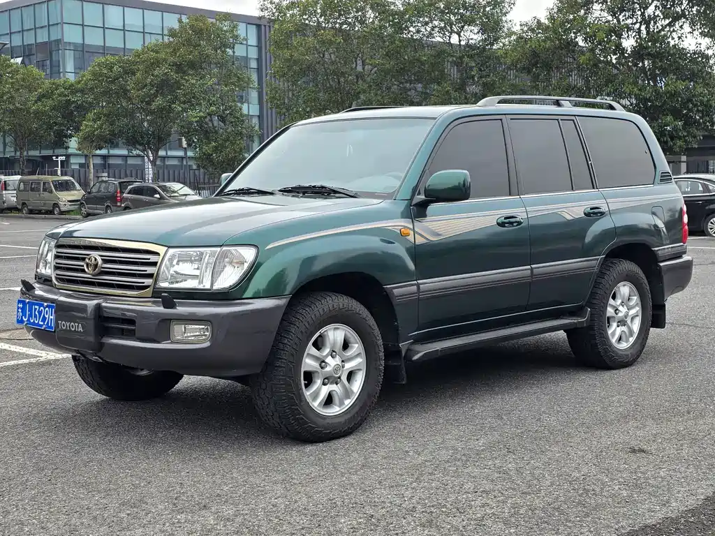 Toyota Land Cruiser 2004