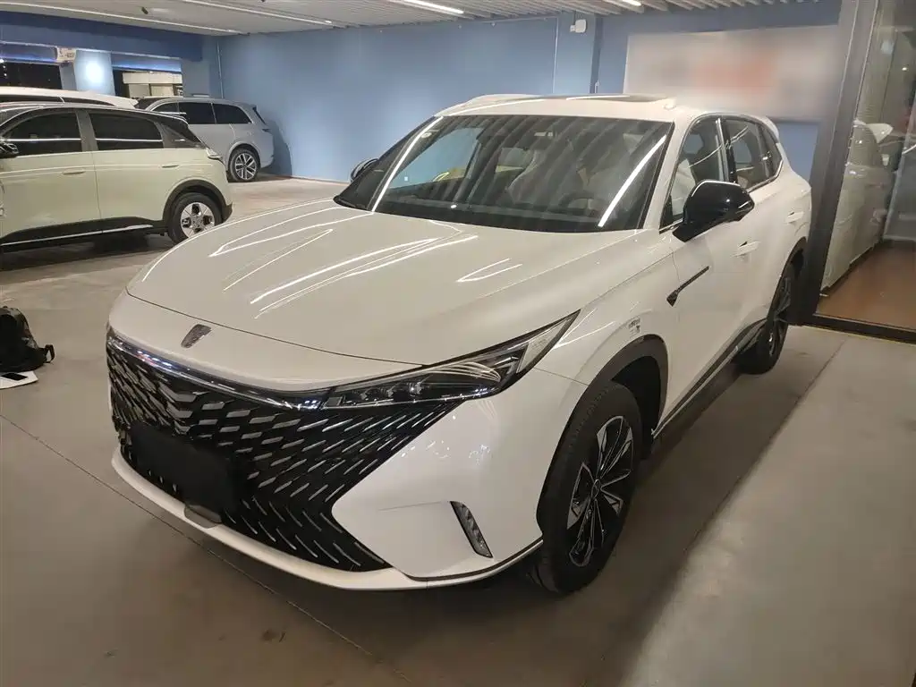 ROEWE RX5 NEW ENERGY