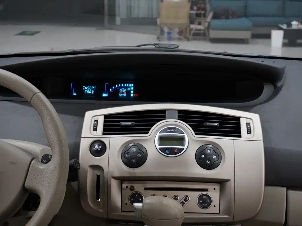 Renault Fengjing Classic — миниатюра 15
