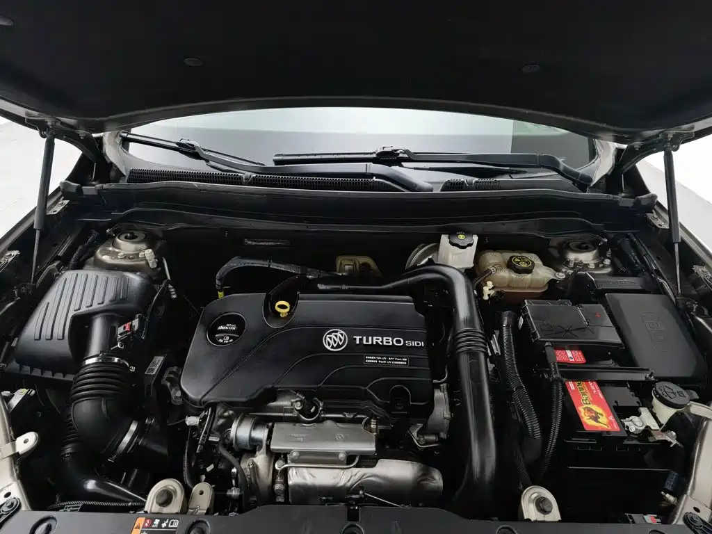 Buick Envision Plus — миниатюра 6