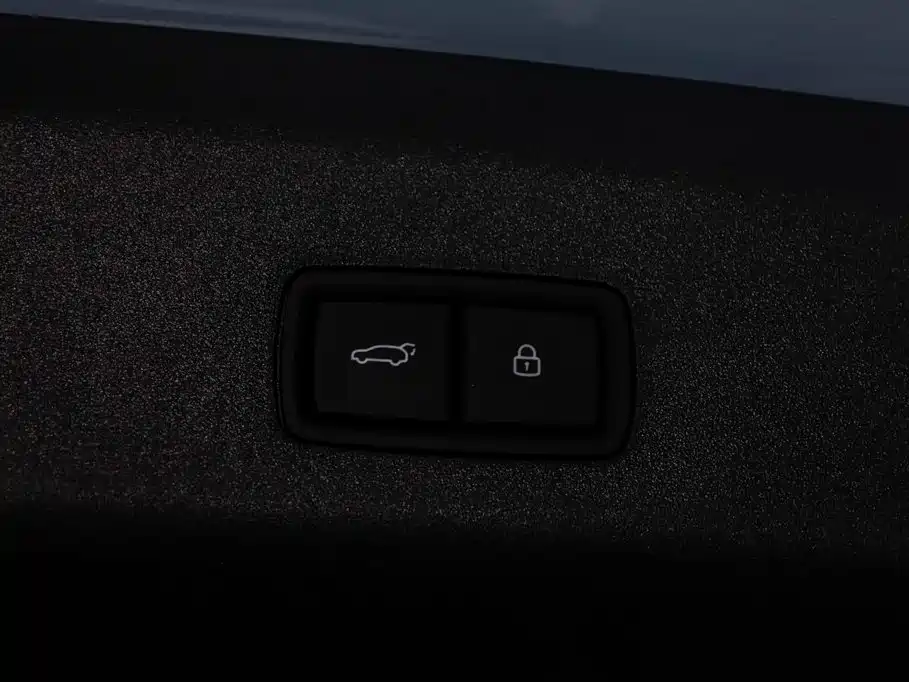 Li Auto Li i8 — миниатюра 10