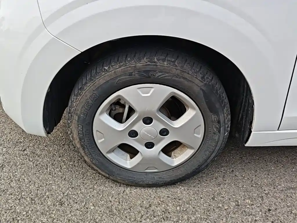 Roewe Clever — миниатюра 23