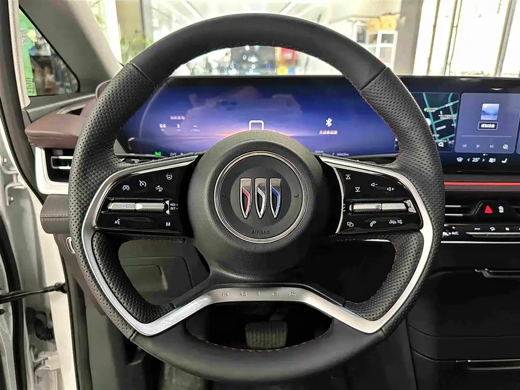Buick Century — миниатюра 9