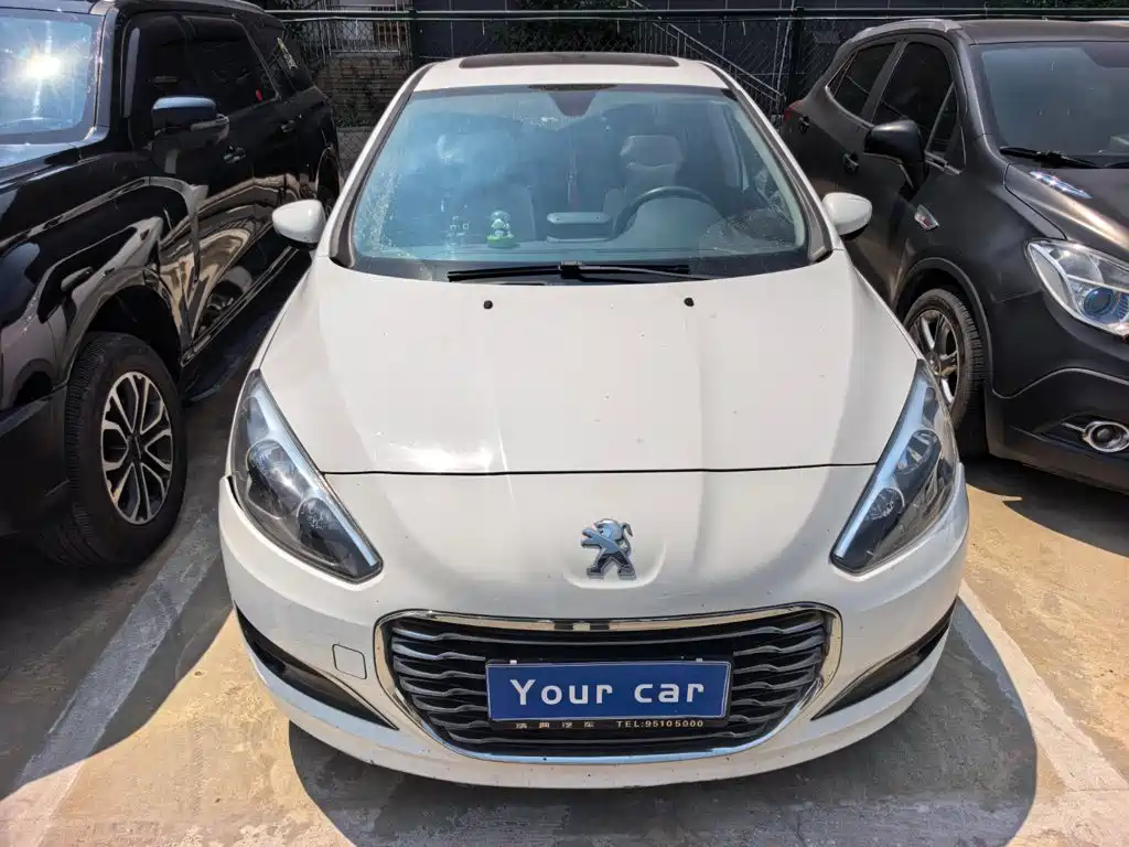 Peugeot 308 — миниатюра 2