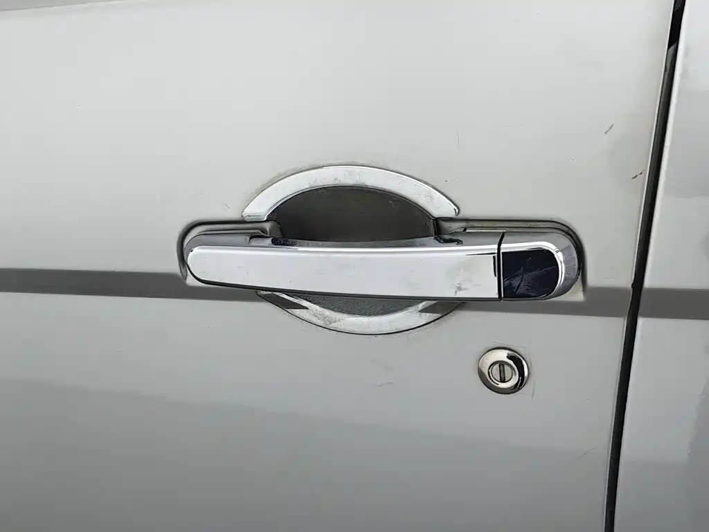 Wuling Hongguang — миниатюра 18