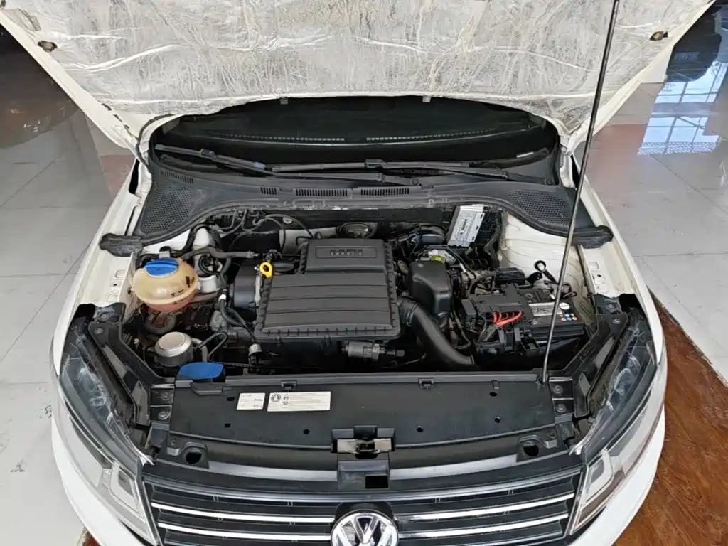 Volkswagen Santana — миниатюра 20