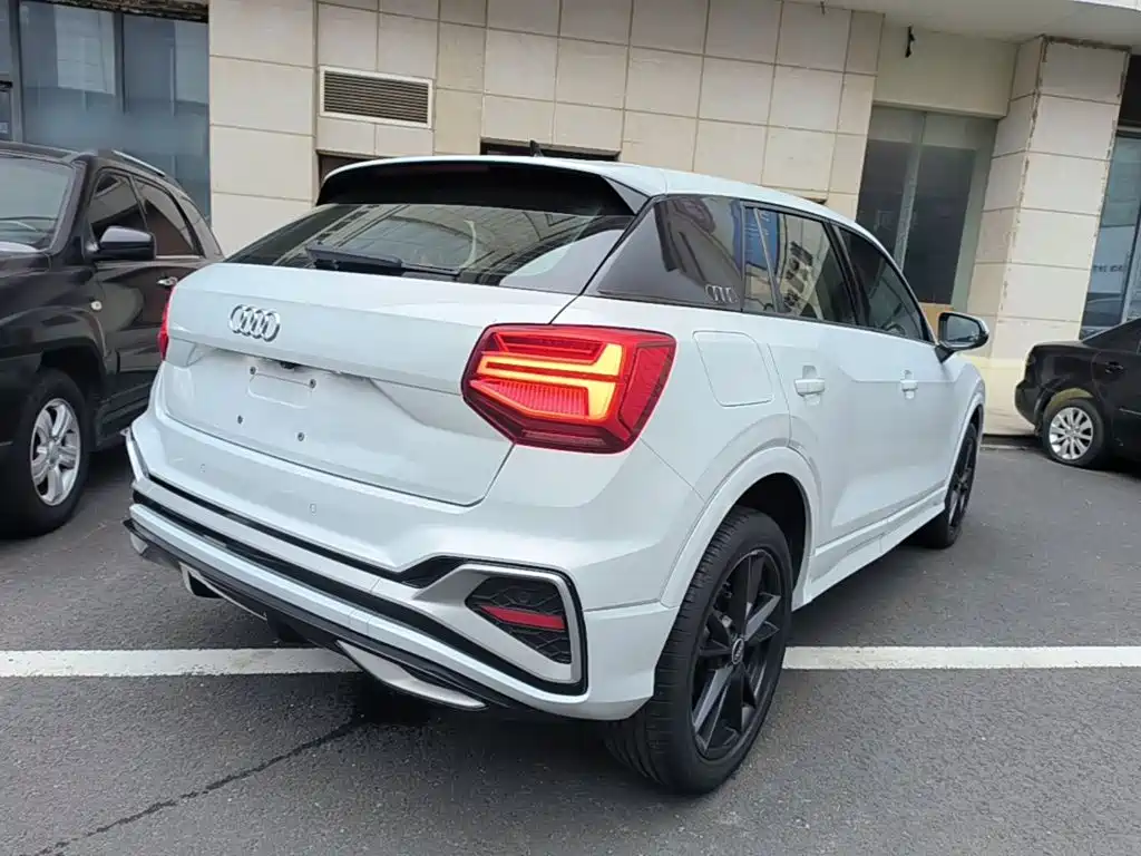 Audi Q2L — миниатюра 7
