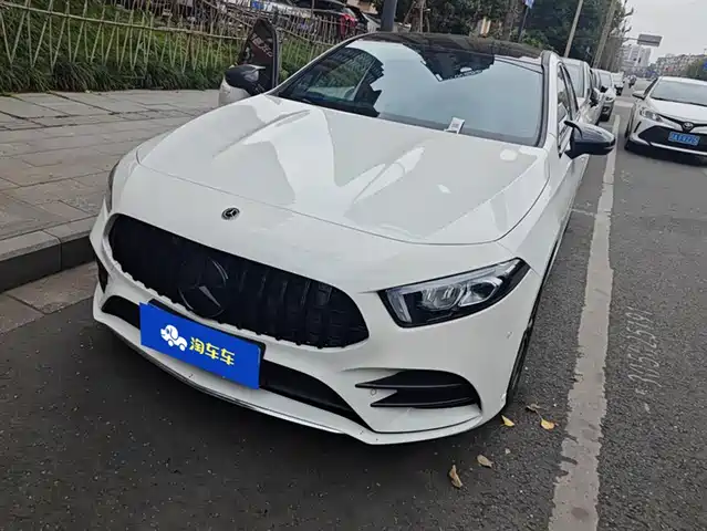 MERCEDES-BENZ A CLASS