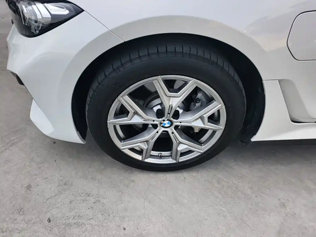 BMW i3 — миниатюра 23