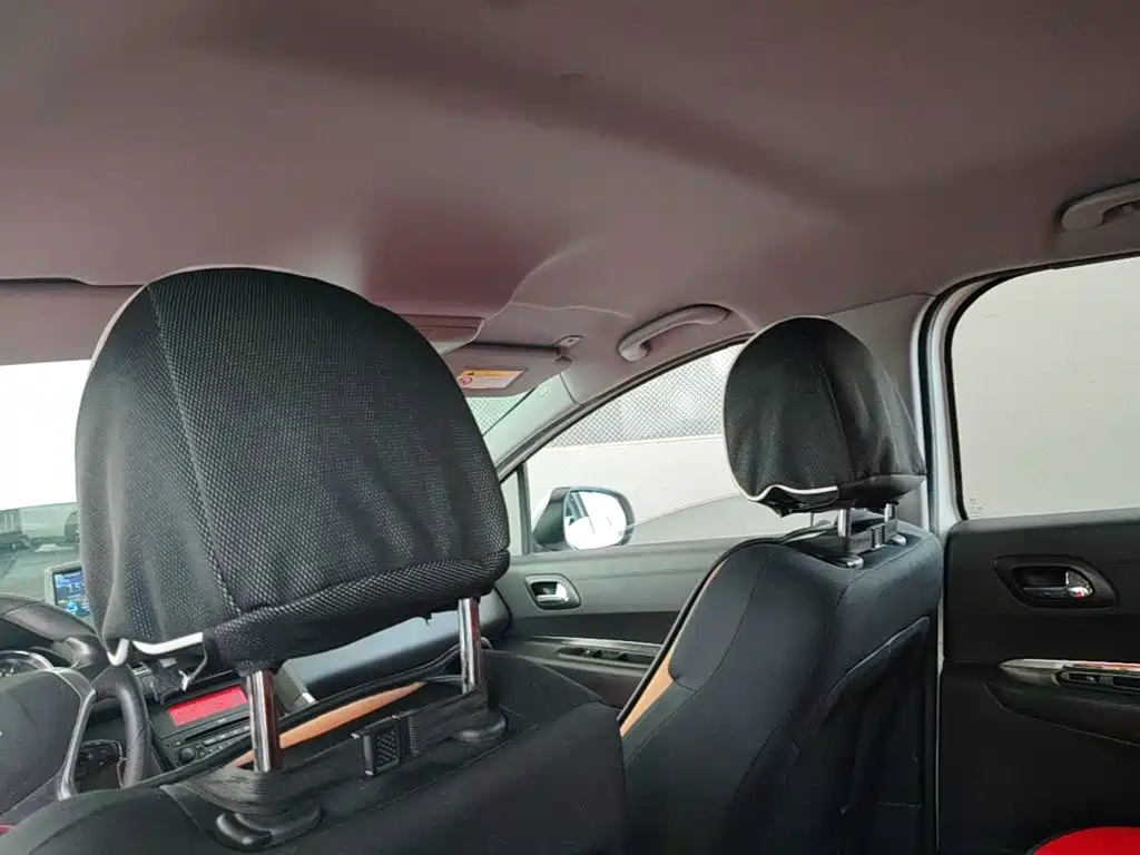 Peugeot 3008 — миниатюра 25