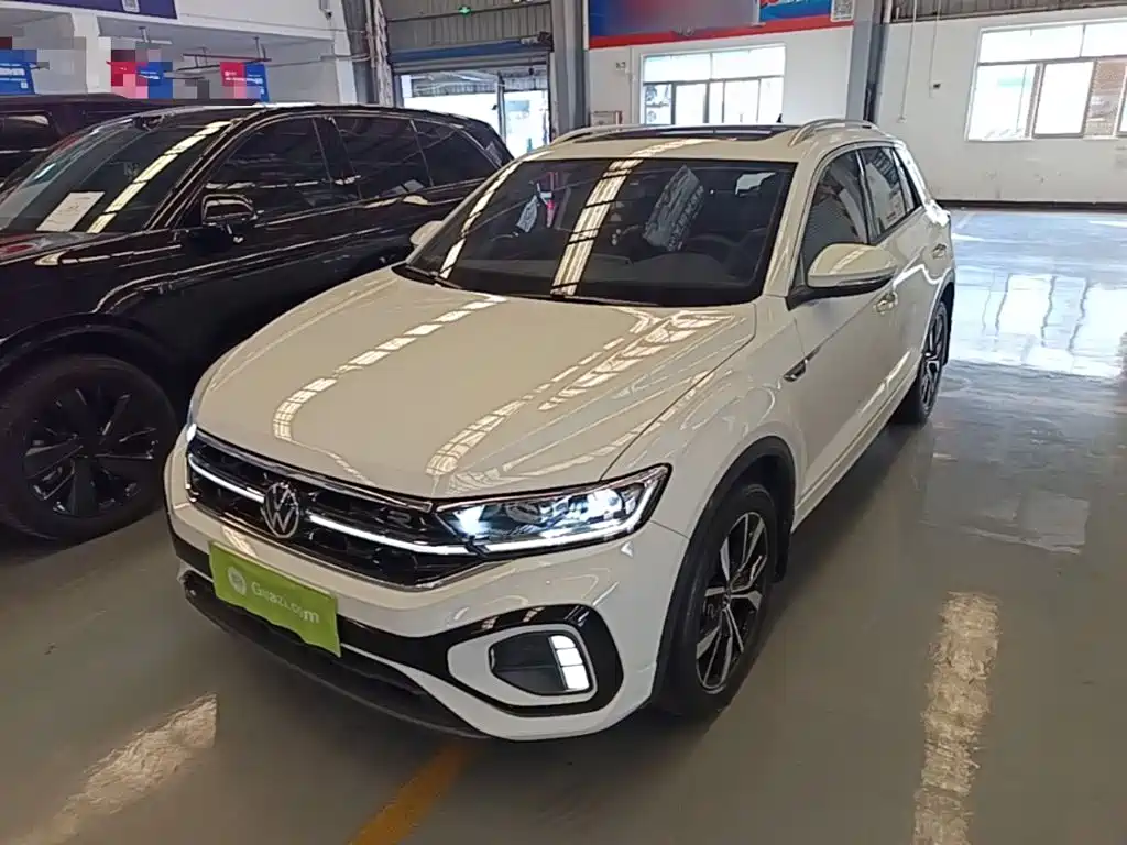 Volkswagen T-Roc — миниатюра 2