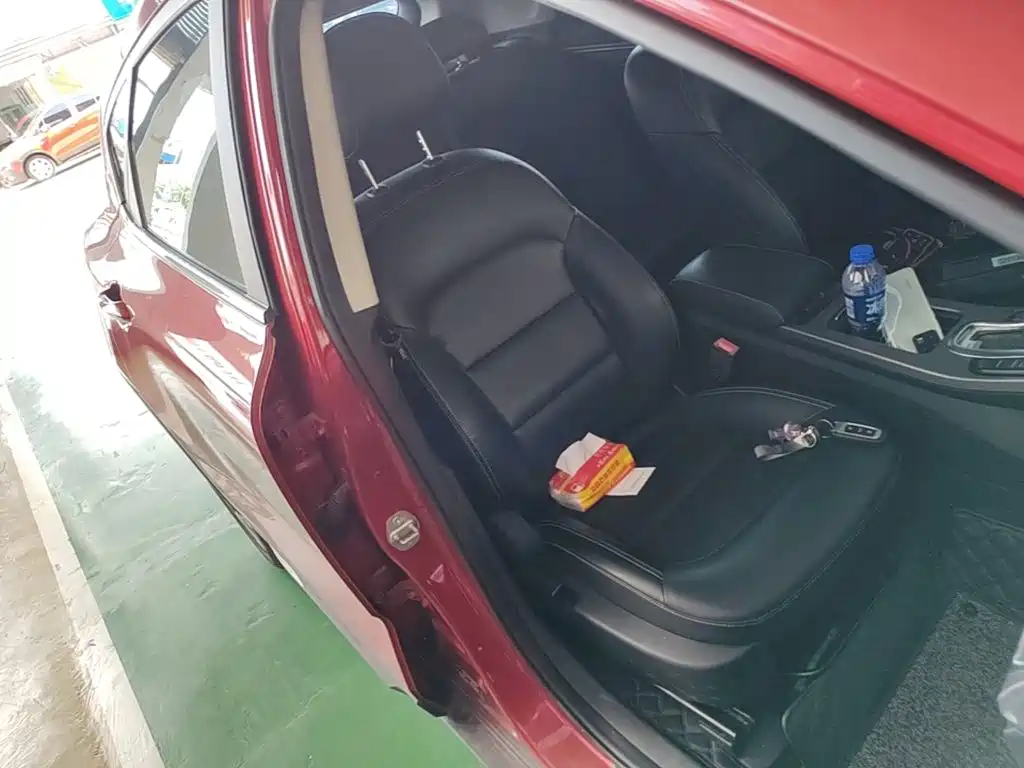 Geely Emgrand GS — миниатюра 25