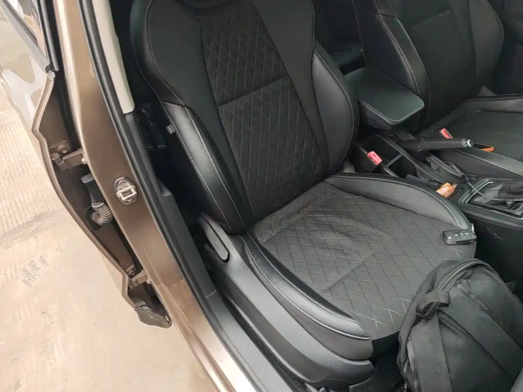 Skoda Karoq — миниатюра 25