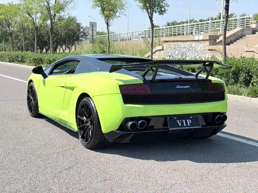 Lamborghini Gallardo — миниатюра 7