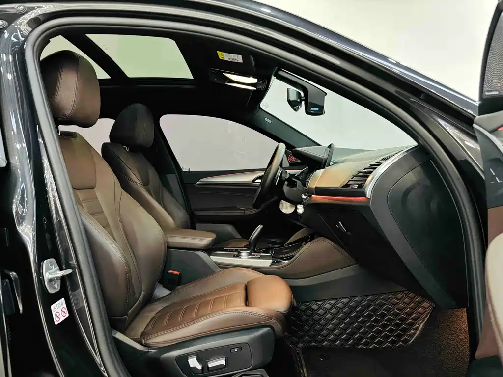 BMW X4 — миниатюра 29