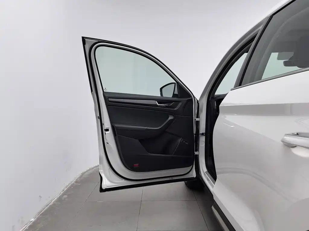 Skoda Kodiaq — миниатюра 8