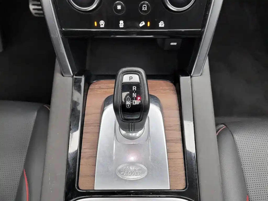 Land Rover Discovery Sport — миниатюра 13