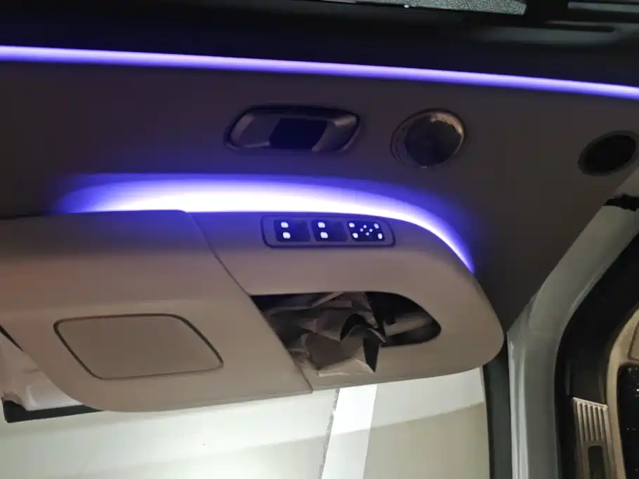 Li Auto Li i8 — миниатюра 7