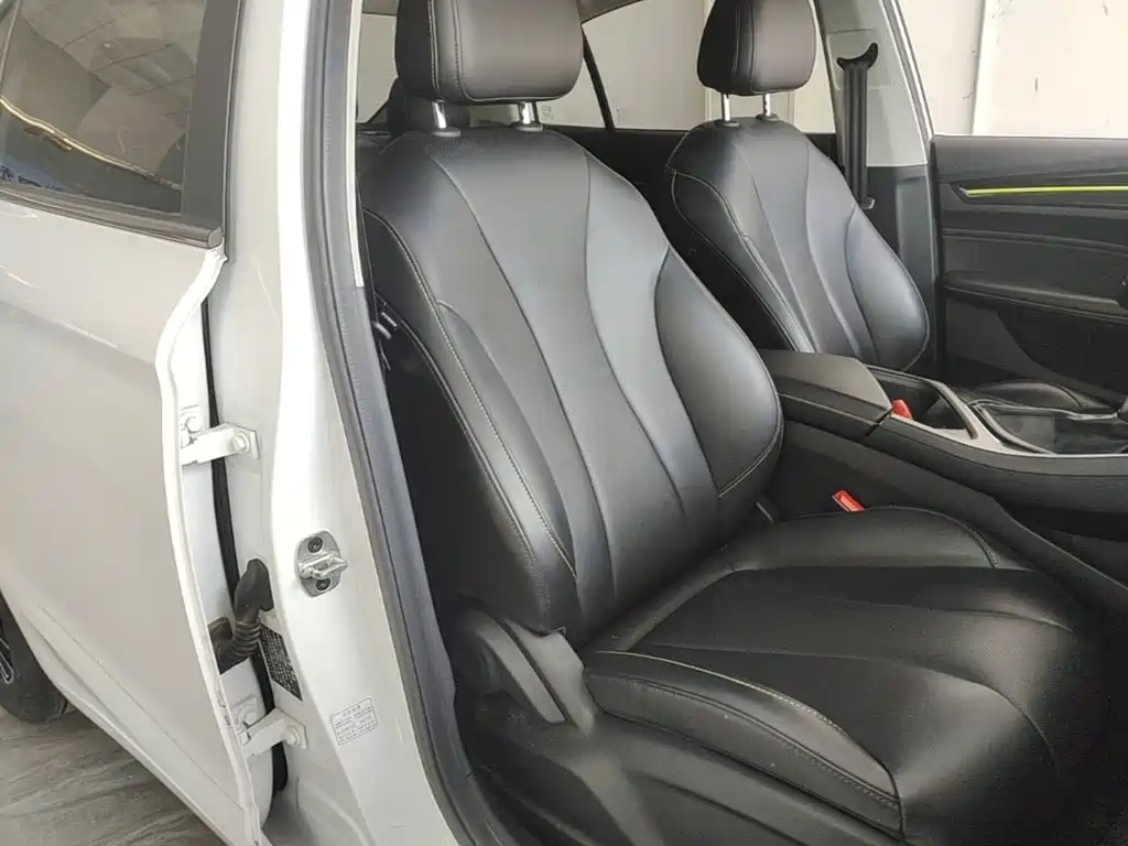 Roewe i5 — миниатюра 25