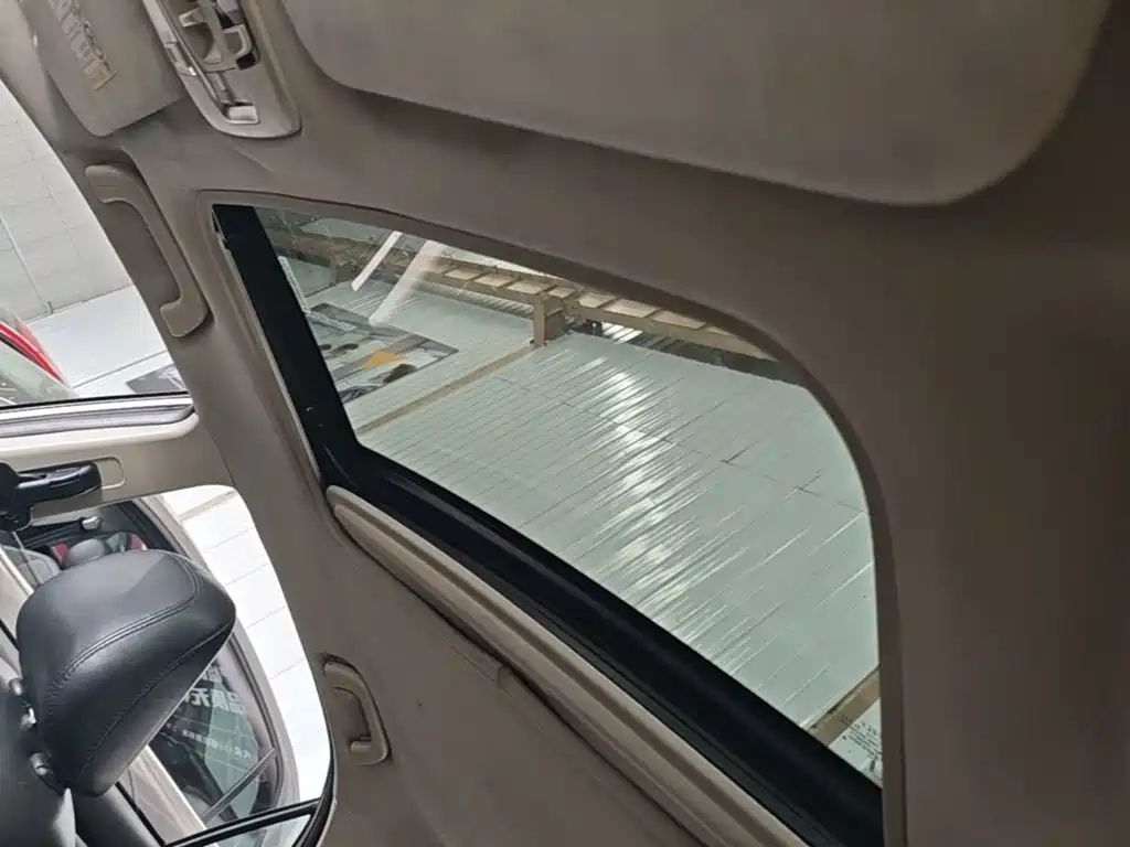 Geely Vision — миниатюра 18